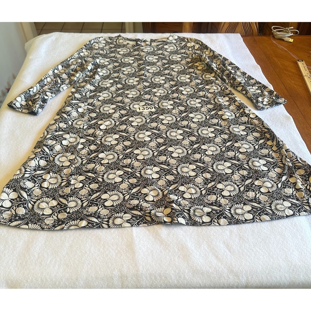 Loft Womens Floral Dress Medium Black Cream Long Sleeve A-Line Shift Mini